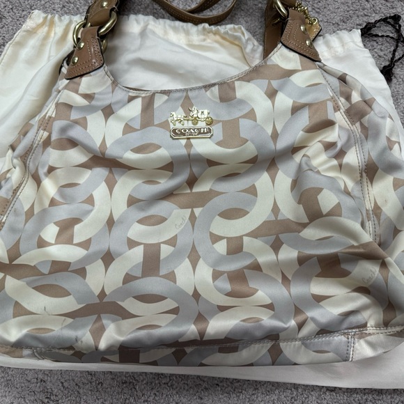 Coach hobobag - Picture 2 of 16